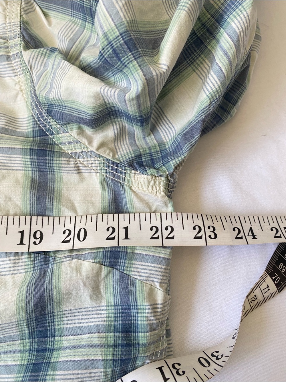 Carhartt Utility Button-Up Shirt with Roll-Tab Sleeves - Size XL - Picture 15 of 16